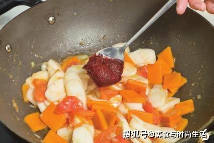 一只小年糕呀吃瓜视频,揭秘娱乐圈幕后故事